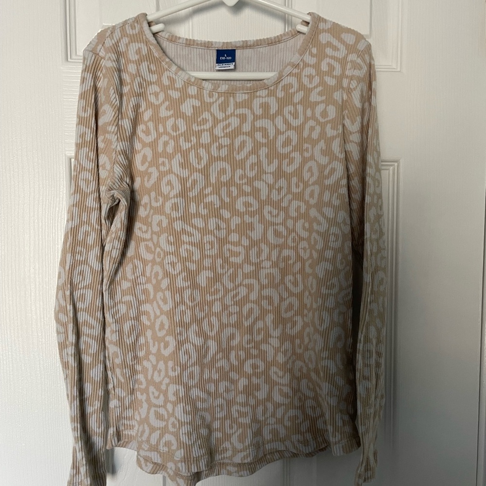 Two Old Navy long sleeve shirts.